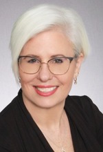 Kelly Kirchenstiner Photo